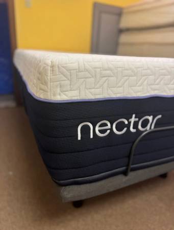Nectar Premier Hybrid Twin XL Mattress 1