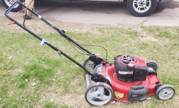 CRAFTSMAN LAWN MOWER 917 BRIGGS & STRATTON 1