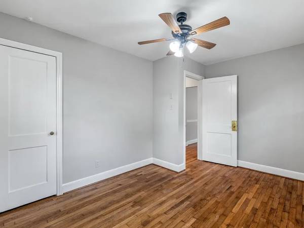 $1,050 / 3br - 1375ft2 - 3beds/1.5bath for rent (Greensboro)64027445037569124