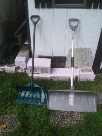 Nice snow shovels, thatcher 1