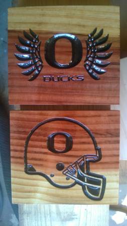 Duck fans.  go ducks 1