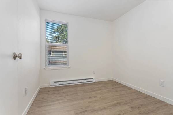 $1,595 / 2br - 850ft2 - 2 bed 1 bath ready to view now! Visit our community today! (Bellingham)63935191010690122