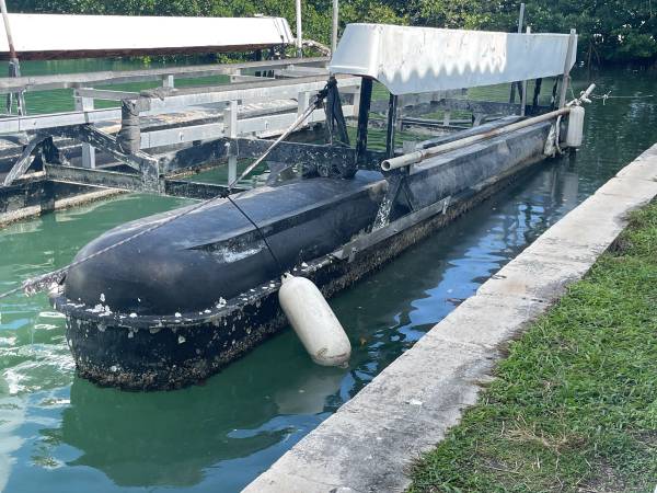 Floating Boat Lift 1