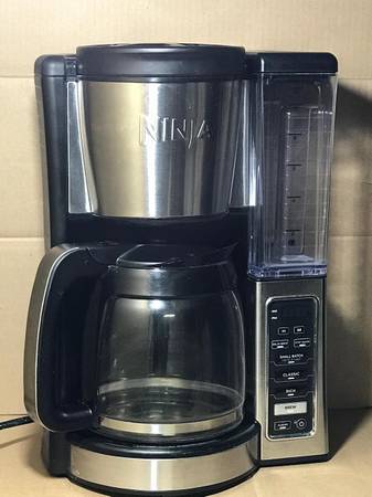 Ninja 12-Cup Programmable Stainless Steel/Glass Coffee Maker 1