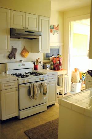 $1,800 / 4br - Available 10/1 Spacious Room in Presidio Mansion w/ parking and W/D incl (San Francisco)63695803971331124