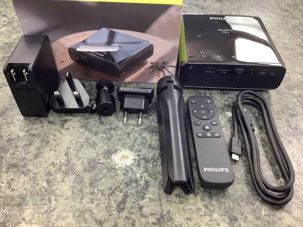 Philips PicoPix Max Smart Projector 19944494 1