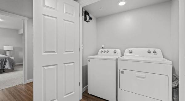 $2,300 / 3br - 1780ft2 - Live Your Best Life-1 Month Free on Gorgeous 3 BR Apartment! (Boise)63794920422915124