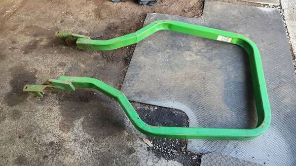 John Deere ROPS Roll Bar for 655 755 855 Compact Tractors 1