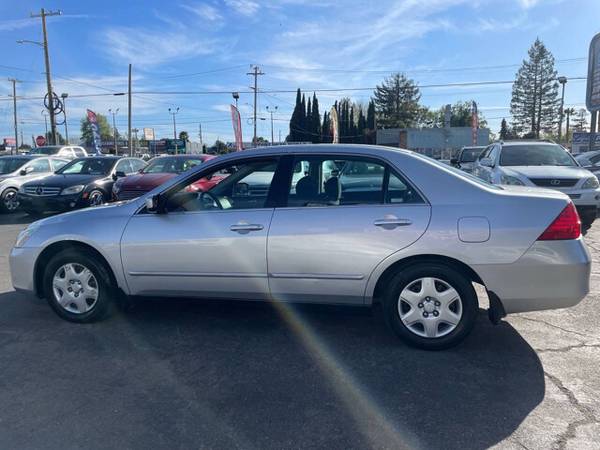 2006 Honda Accord LX 4dr Sedan 5A - $7,940 (- GET APPROVED TODAY - DRIVE TODAY!)63487043876227122