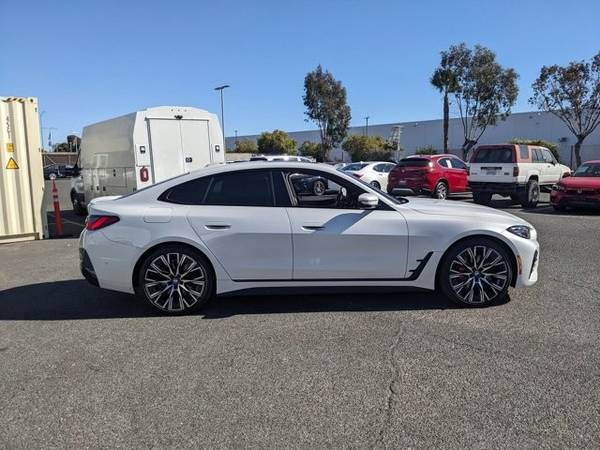 2022 BMW Serie 4 430i Hatchback - $34,277 (Llame al *(925) 278-6111* para confirmar disponibilidad al instante)63473161202051123