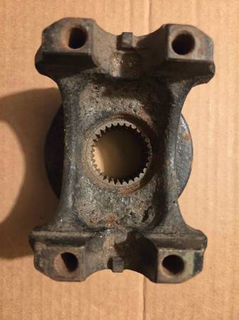 Chevy 12 bolt rear end yoke for 1330 U joints 1