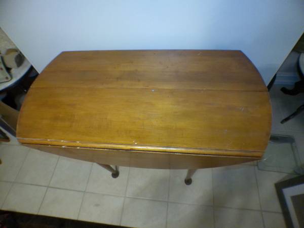 Antique Dining Table and Chairs 1