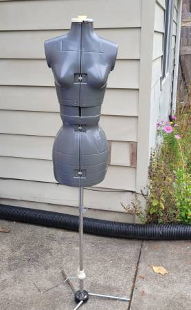 mannequin dress form 1