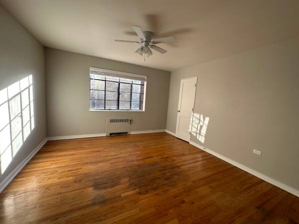 $1,816 / 1br - 627ft2 - Amazing Modern Renovated Wash Park 1 Bed! 5 min Downtown Denver! (Wash Park * Country Club * Cherry Creek * Downtown Denver)63679441213313124