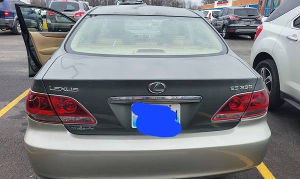2005 Lexus ES 330 - $2,000 (Louisville, Park Duvalle)63654695664131124