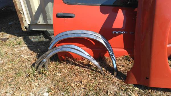 Dodge Ram 3rd gen chrome fender trim 1