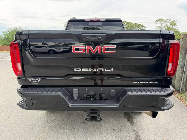 2022 GMC Sierra 2500 HD - Photo 5