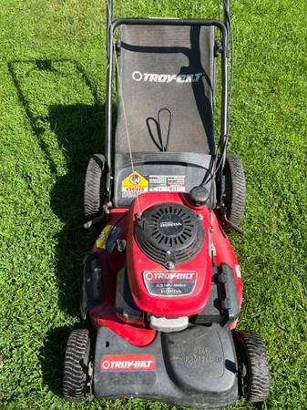 Troybilt Self-Propelled Lawn Mower 1