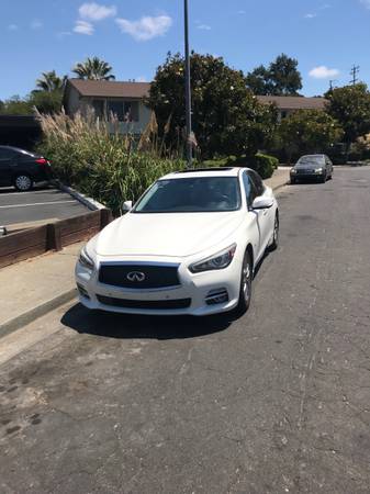 2016 Infiniti Q50 3.0t - $7,500 (Vallejo)63469885228547120