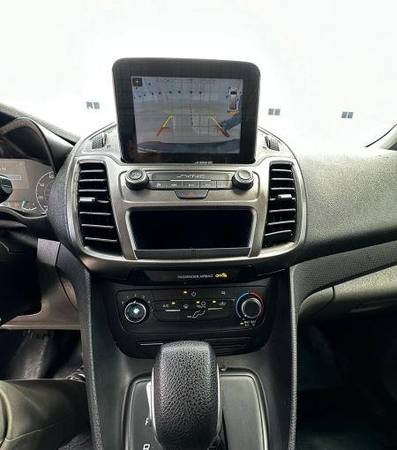 2019 Ford Transit Connect - Photo 9