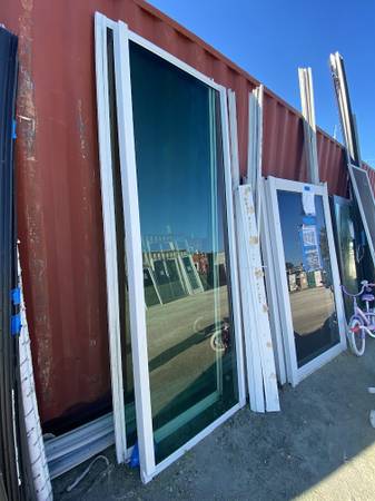 72"W White 2 Panel Sliding Glass Door Non Hurricane Used Good Cond 1