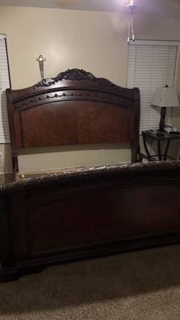 King bed frame 1