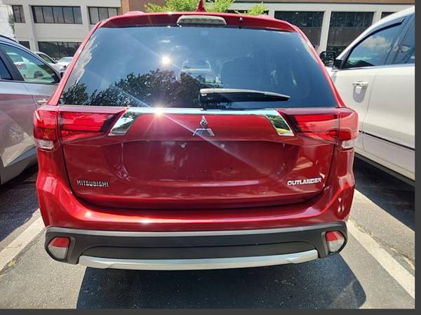 Mejor Mitsubishi Outlander ES 2018 en venta - $8,035 (Bronx)63654710078851124