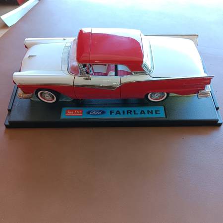 1957 Ford Fairlane with retractable top 1