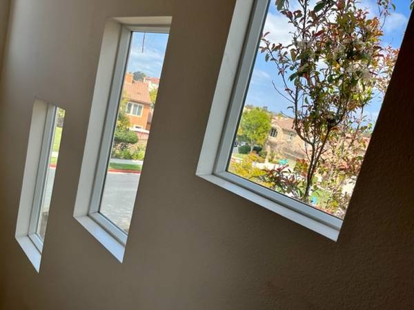 $1,899 / 3br - 1800ft2 - Fully Furnished Room in Prime Location female (San Diego Carmel Valley)63878472656129124