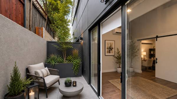 Traditional 1 Bedroom Loft with High Ceilings & Private Grotto 1