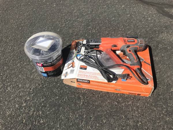 RIGID screw gun and screws (collated / strip screws 1