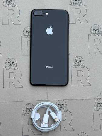 IPhone 8 plus 64g Verizon 1