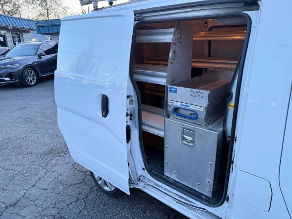 2021 Nissan NV200 SV 4dr - Photo 6