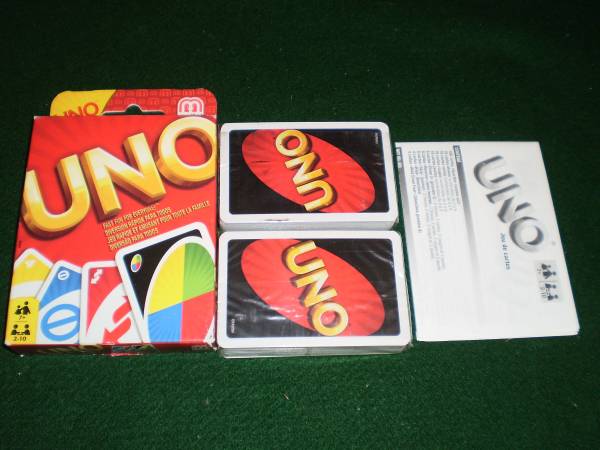 UNO Card Game (Mattel), NEW 1