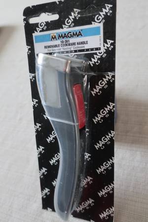 Magma - removable cookware handle. 1