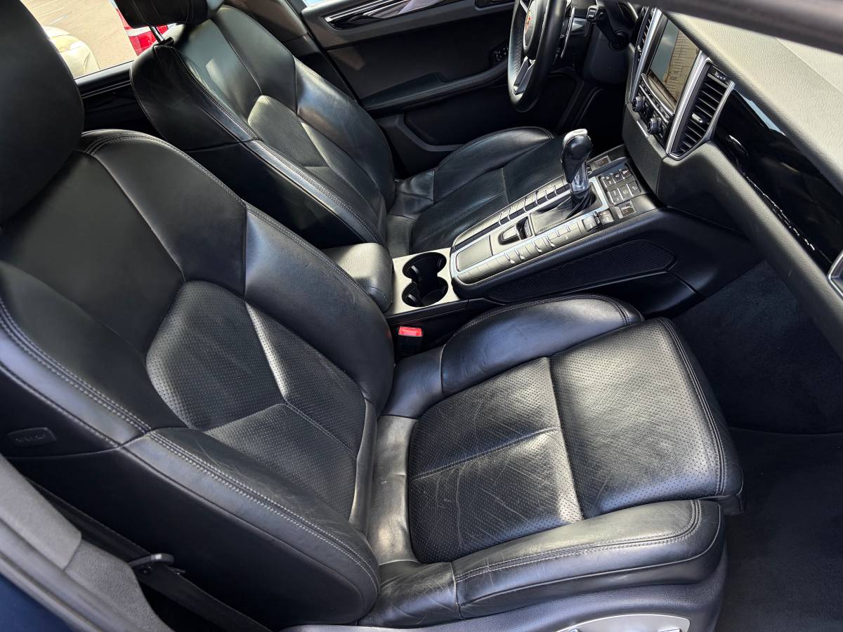 2015 Porsche Macan S AWD Fully Loaded (Panorama, Camera, Navi)