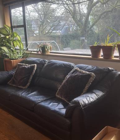 Leather couch Set of 2 1