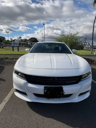 2019 Dodge Charger 1