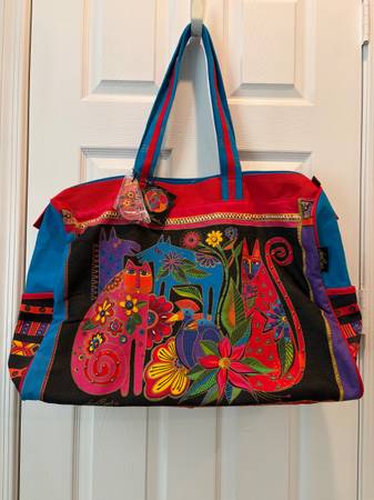 New Laurel Burch oversize bag 1