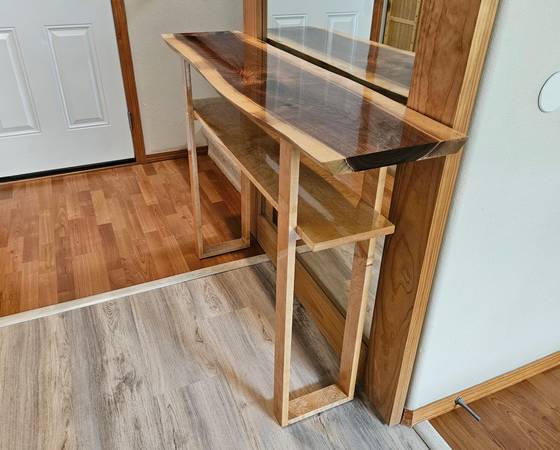 Solid Walnut Luxury Console/Entry Table 1