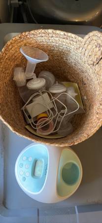Spectra Breast Pump - 2023 1