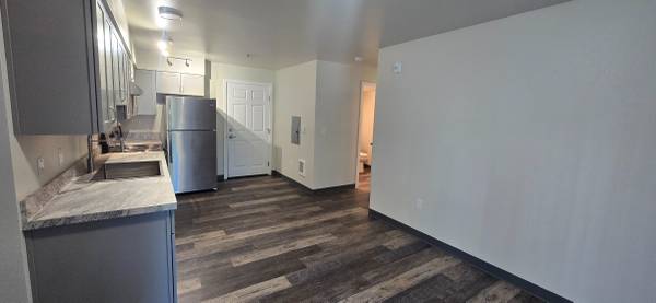 $1,750 / 2br - 792ft2 - Premium 2 Bedroom - Reduced Rent!! (Campus)63373572559873121