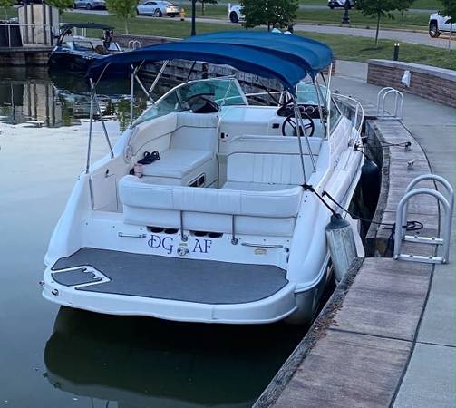 1997 Sea Ray Sundancer 240 1