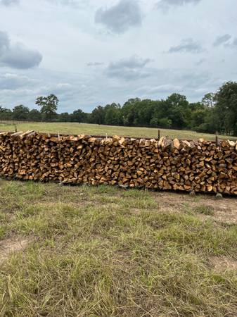 Split Oak Firewood 1