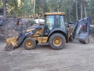 JOHN DEERE 410 J BACKHOE 1