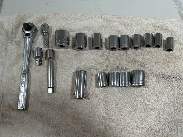 Craftsman Socket set 1