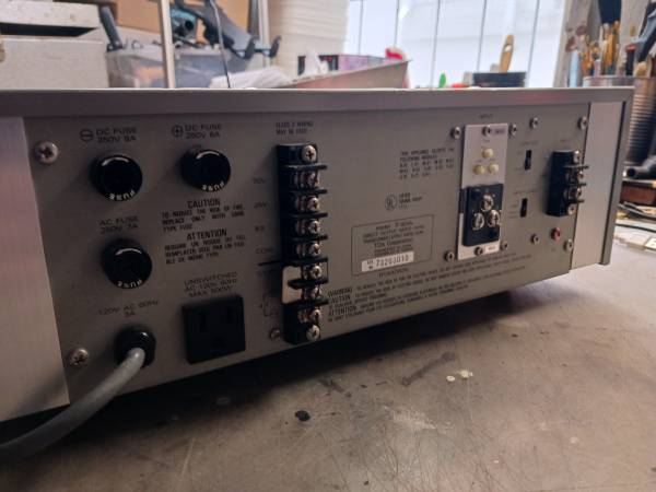 TOA 900 Series Amplifier P-924A Professional - $100 (11224)63470440862337123