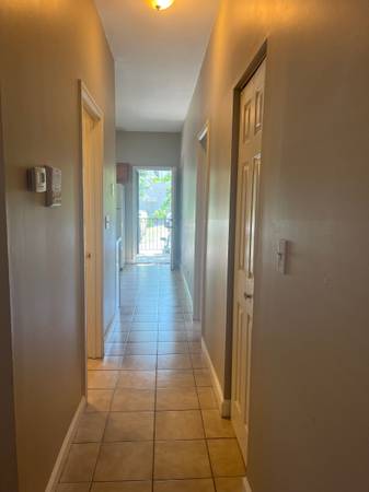 $1,895 / 2br - 2 Bedroom 1 Bath (West Wicker Park)63898984730243124