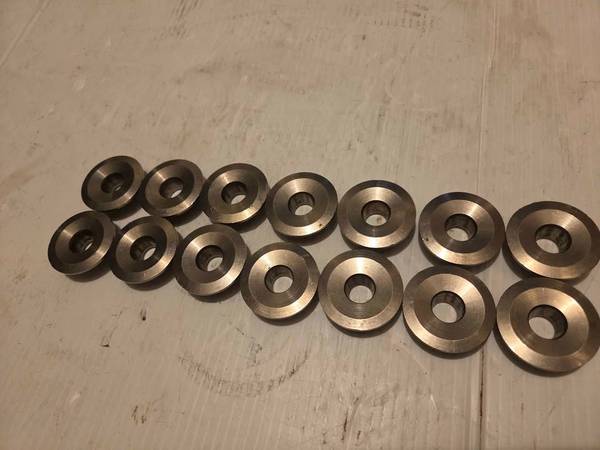 Titanium 1.5 inch valve springs retainers only 14 available!! 1