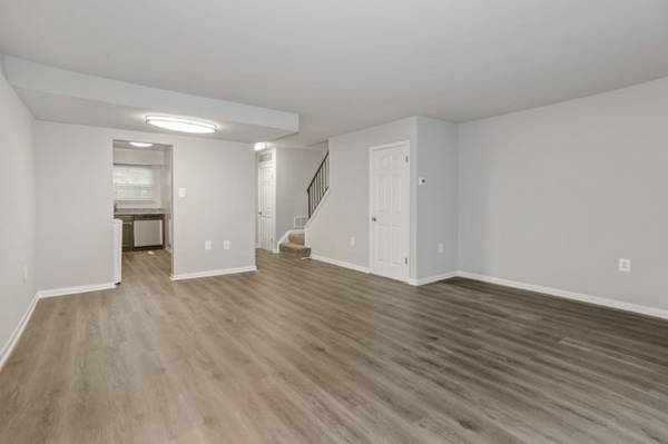 $1,795 / 3br - Renovated/Updated Interiors, Situated in Lochearn!, 3/bd 3/ba (6810 Lantern Hill Dr, Lochearn, MD)63694891409793123